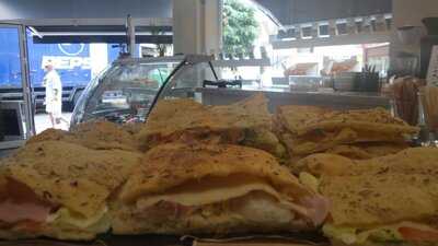 Lonatural Gastro_bar