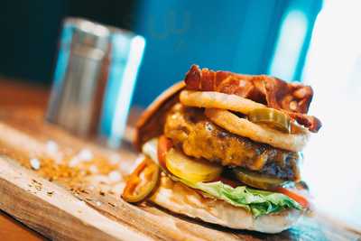 Sancho Casual Burger