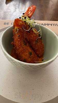 Dodo's Mediterrasian Restaurant