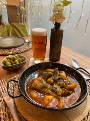 Dodo's Mediterrasian Restaurant