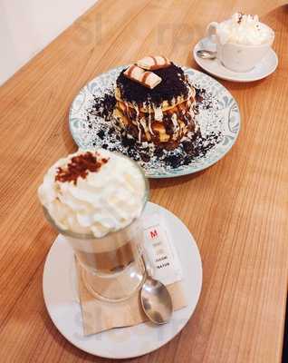 Mariola's Bakery - Photo 8