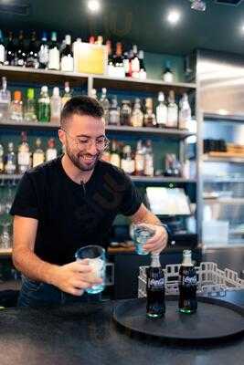 El Cauce Cánovas Tapas & Bar