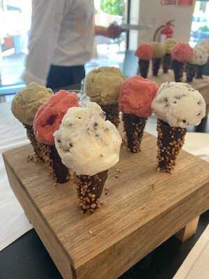 La Grazia Italiano - Photo 8