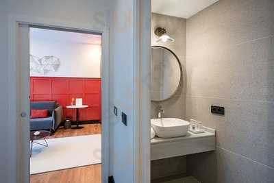 Hotel Vincci Consulado