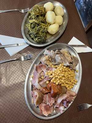 O Muiño Cafe, Restaurante