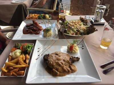 Divida Grill & Flambè