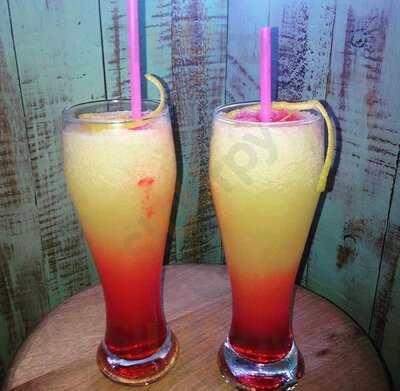 Charlotte Cala Mayor