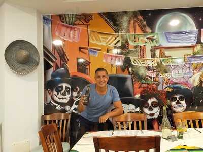 El Paso Bar & Restaurant