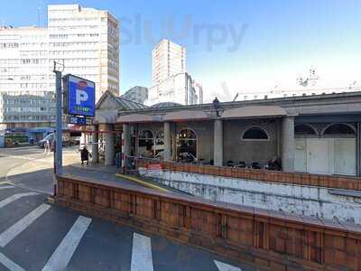 Cafetería Manhattan Plaza