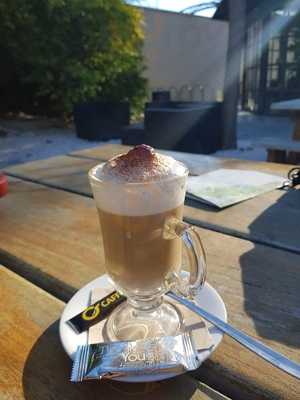 Cafetería Jardín Botánico La Concepción