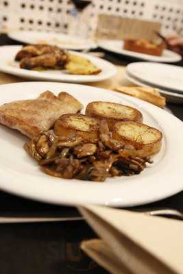 La Marti - Cafeteria Restaurant