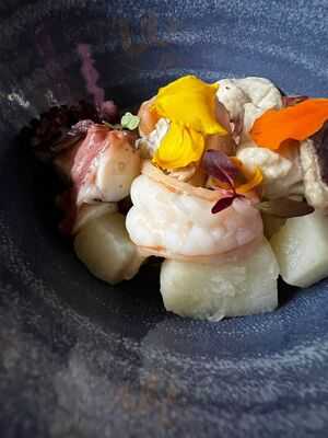 Araboka Casa De Vinos Y Comidas