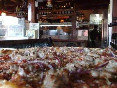 Pizzeria La Vita E Bella