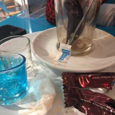 Oasis Heladeria Cafeteria