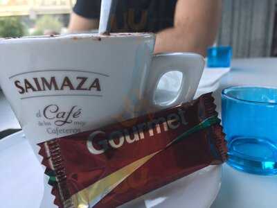 Oasis Heladeria Cafeteria