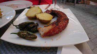 Mesón Restaurante Los Olivos De Granada