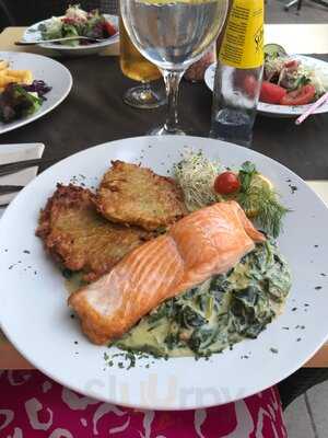 Cafe Playa Restaurant