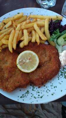 Cafe Playa Restaurant