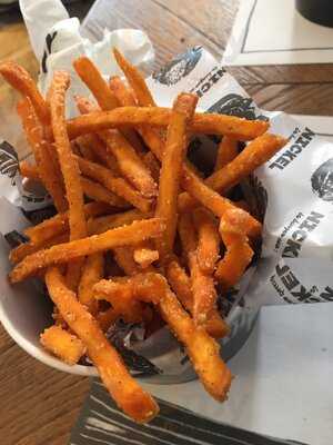 Nickel Burger Alameda