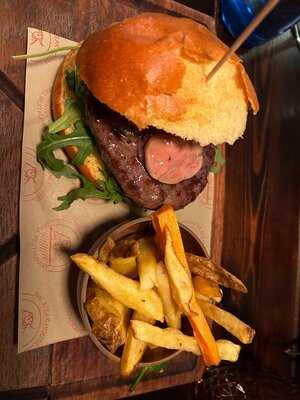 El Rincón Steak House