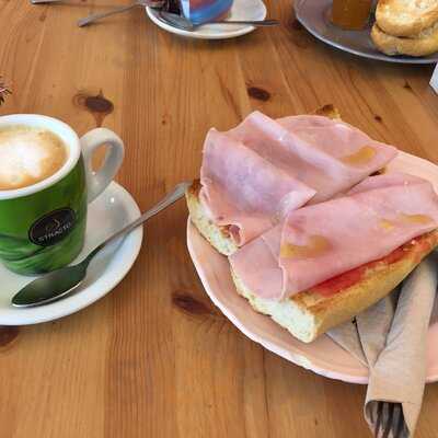 Pastelería La Moderna