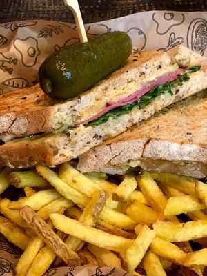 Black Label Urban Grill