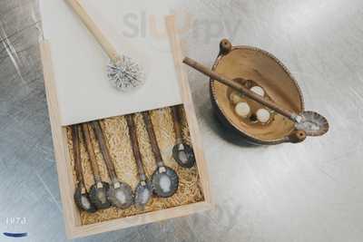 Taste 1973 Restaurant