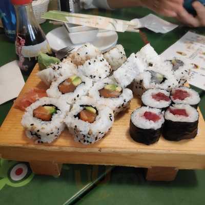 La Hermandad Del Sushi