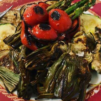 La Malquerida Taberna Española