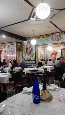 La Malquerida Taberna Española