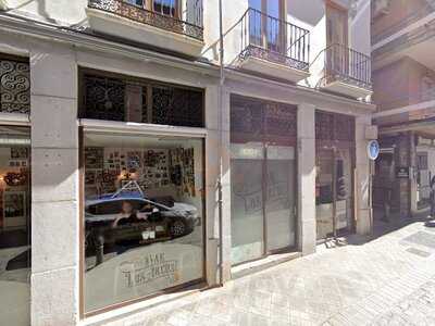 La Bodeguilla De Al Lado