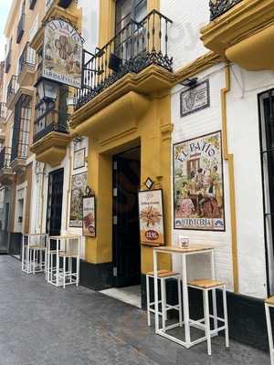 Patio San Eloy - Mateos Gago