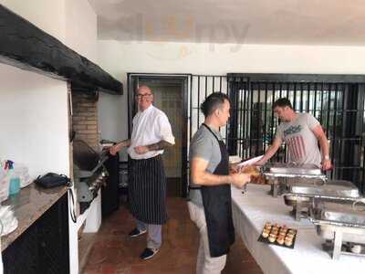 Neli G's Gastro Cafe & Catering