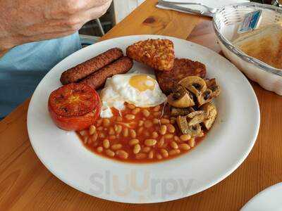 Neli G's Gastro Cafe & Catering