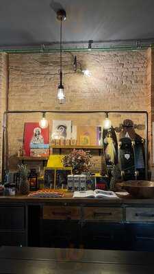 Hammock Juice Station