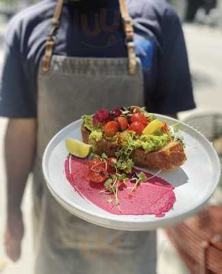 Hammock Juice Station