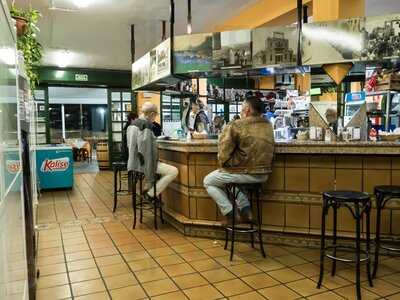 Cafetería Restaurante El Mercado
