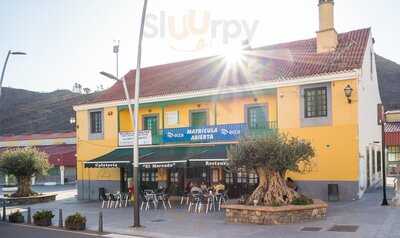 Cafetería Restaurante El Mercado