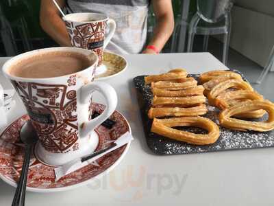 Hi Chocolate Bread And Cofee