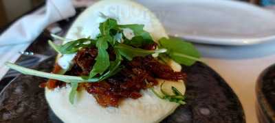 Pópuli Bistró Restaurant