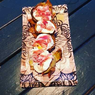 Sol Lounge Beach / Maykao