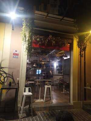 La Gobernanta Yaya Bar Carmen