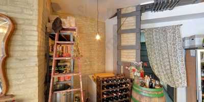 Antica Osteria Vino E Cucina