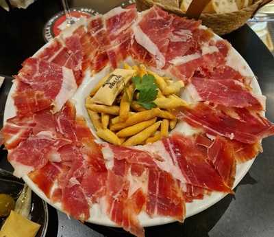Jamoneria Bellota