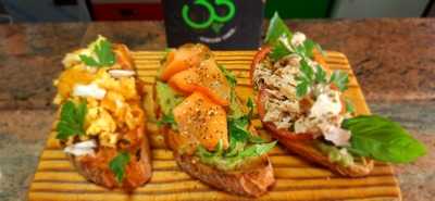 Taberna De Los Compadres