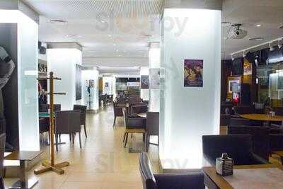 Cafe Salon Continental