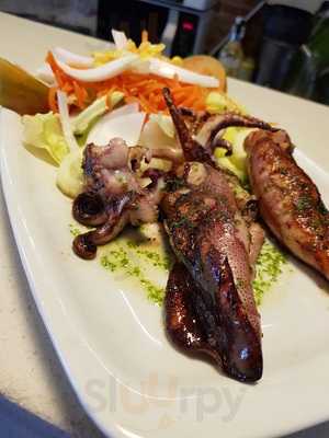 El Trocito Del Medio