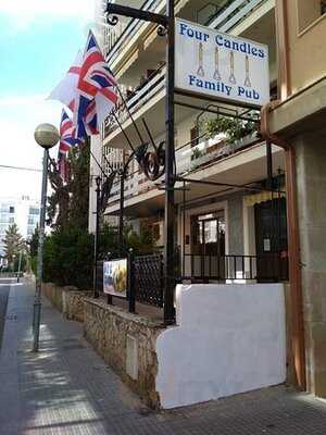 Four Candles Family Pub