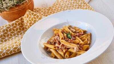 Sale & Pepe Pizzeria - Barrio