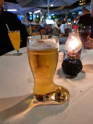 Royal Garden Restaurant - Photo 7